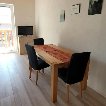דירה Schoene Drei Zimmerwohnung *