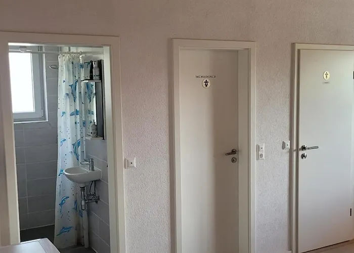 Schoene Drei Zimmerwohnung